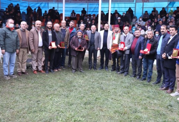 2020 YILI EN İYİ BAL YARIŞMASININ ÖDÜLLERİ YUSUFELİ’NDE DAĞITILDI