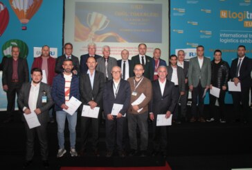 UND GELENEKSEL LOJİSTİK BAŞARI ÖDÜLLERİ DAĞITILDI