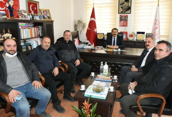 ARTVİN ŞOFÖRLER ODASINDAN İL MEM MÜDÜRÜNE ZİYARET