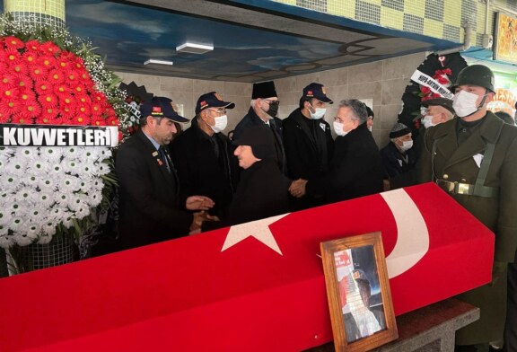 KIBRIS GAZİSİ PARLAK HOPA’DA TOPRAĞA VERİLDİ