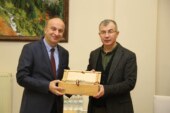 ARTVİN’DEN TAYİNİ ÇIKAN AFAD MÜDÜRÜNE VEDA YEMEĞİ VERİLDİ