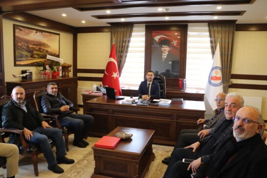 HOPA TSO YENİ ATANAN KEMALPAŞA KAYMAKAMINI ZİYARET ETTİ