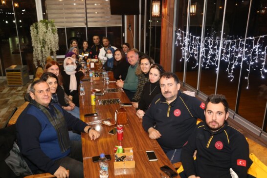 BAŞKAN KURDOĞLU’NDAN 112 SAĞLIK ÇALIŞANLARINA MORAL YEMEĞİ…