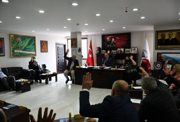 ARTVİN BELEDİYESİ MECLİS TOPLANTISI GERÇEKLEŞTİRİLDİ