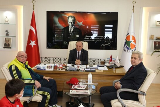 BAŞKAN KURDOĞU’NA ZİYARETER DEVAM EDİYOR