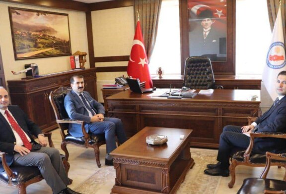ACAR’DAN KEMALPAŞA KAYMAKAMI DENİZ YILDIRIM’A ZİYARET